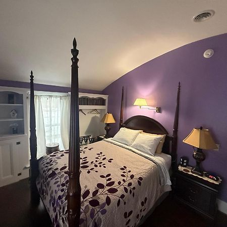 The Gridley Inn B&B วอเตอร์ลู ภายนอก รูปภาพ