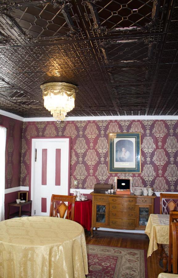 The Gridley Inn B&B วอเตอร์ลู ภายนอก รูปภาพ