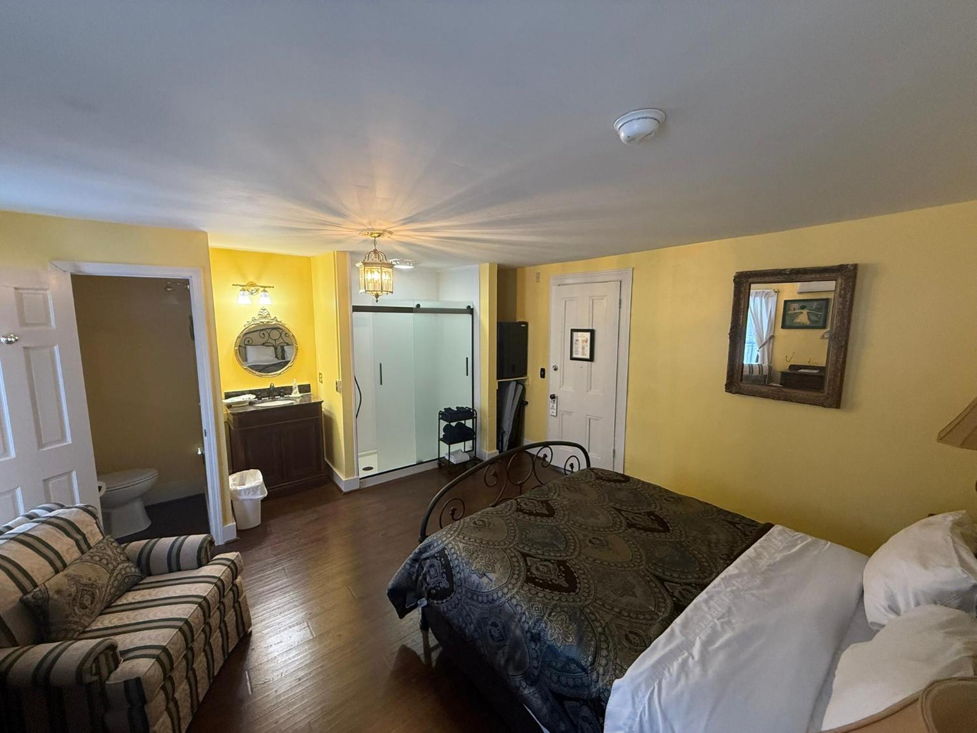 The Gridley Inn B&B วอเตอร์ลู ภายนอก รูปภาพ