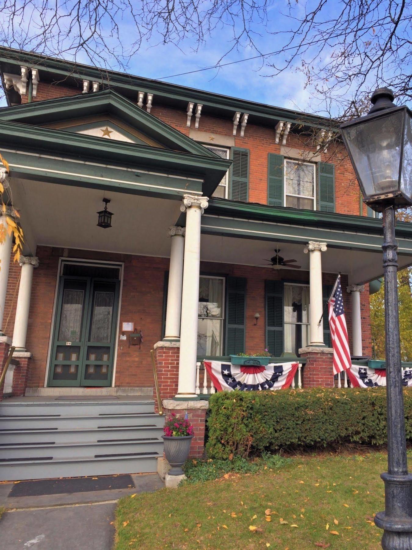 The Gridley Inn B&B วอเตอร์ลู ภายนอก รูปภาพ