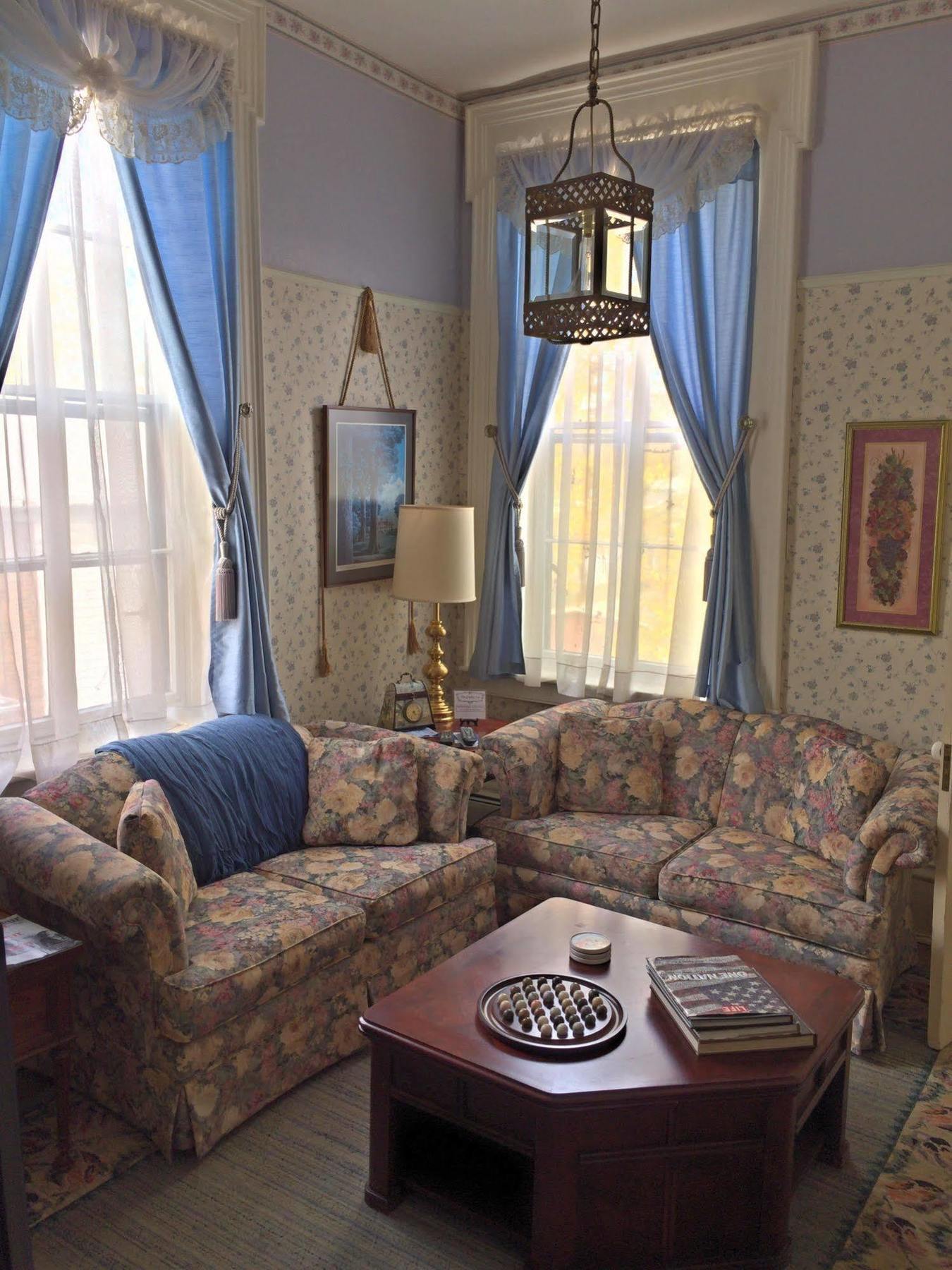 The Gridley Inn B&B วอเตอร์ลู ภายนอก รูปภาพ